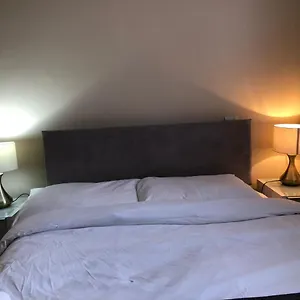 Entire Flat Very Comfortable 1 Bedroom London