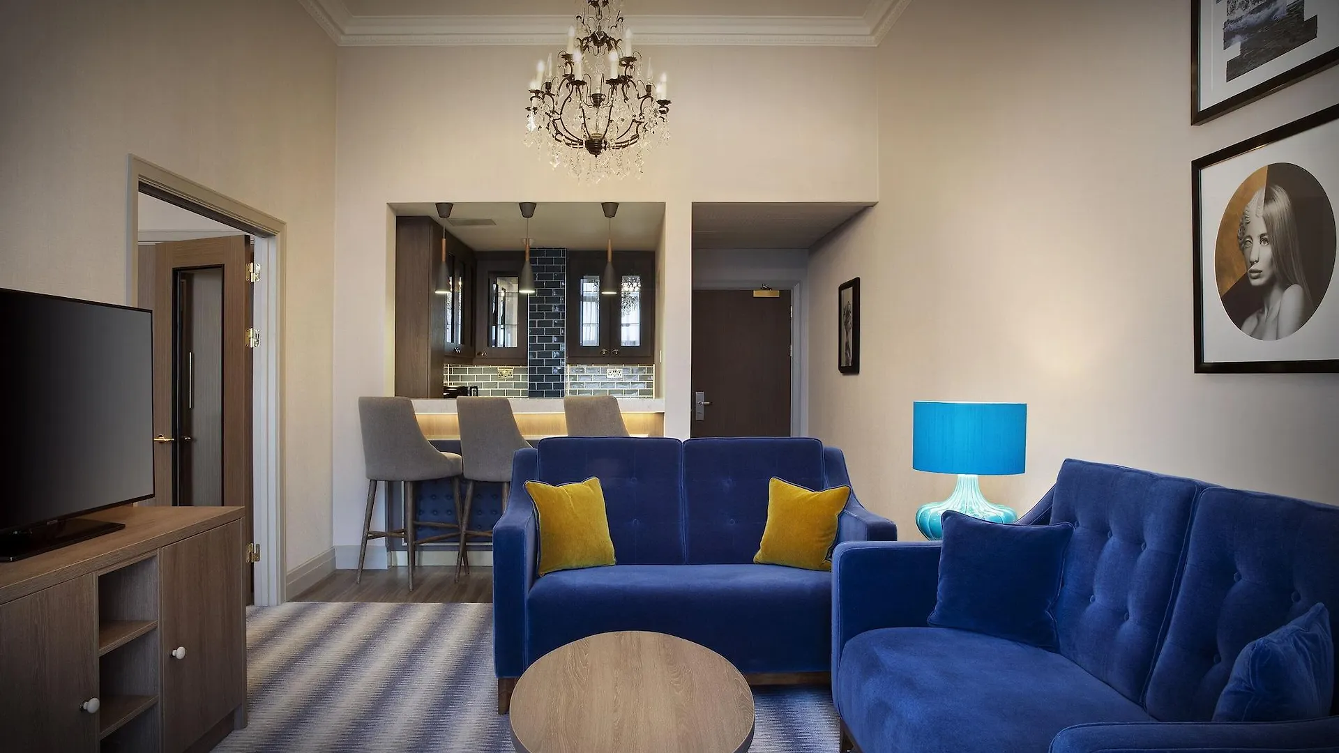 Leonardo Royal Hotel London City - Tower Of London 4*,