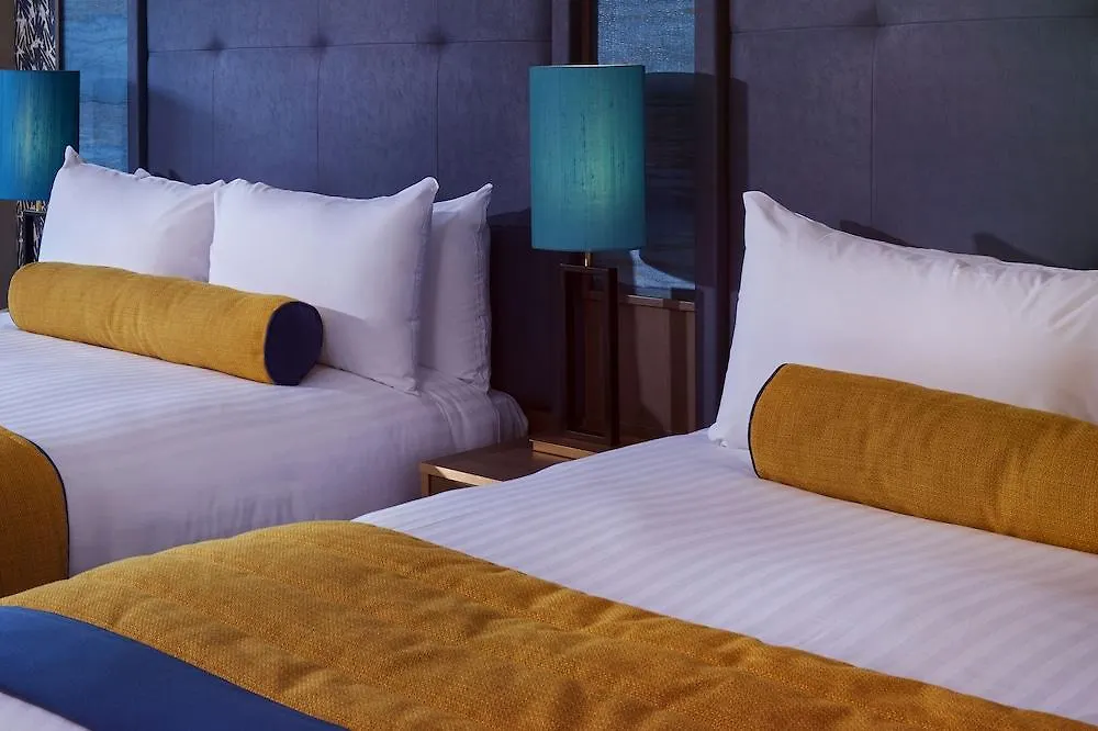 Leonardo Royal Hotel London City - Tower Of London 4*,