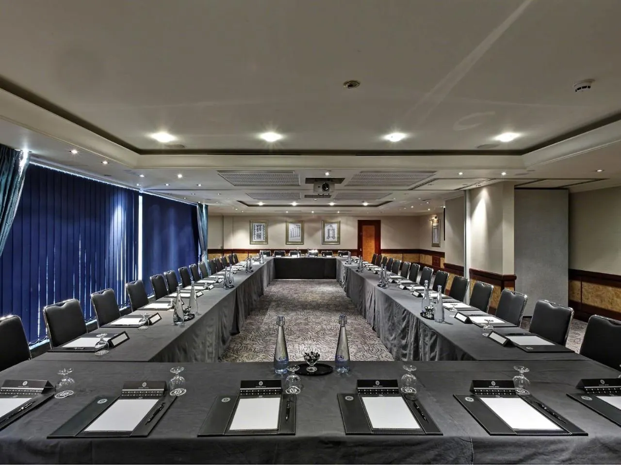 Leonardo Royal Hotel London City - Tower Of London 4*,  United Kingdom
