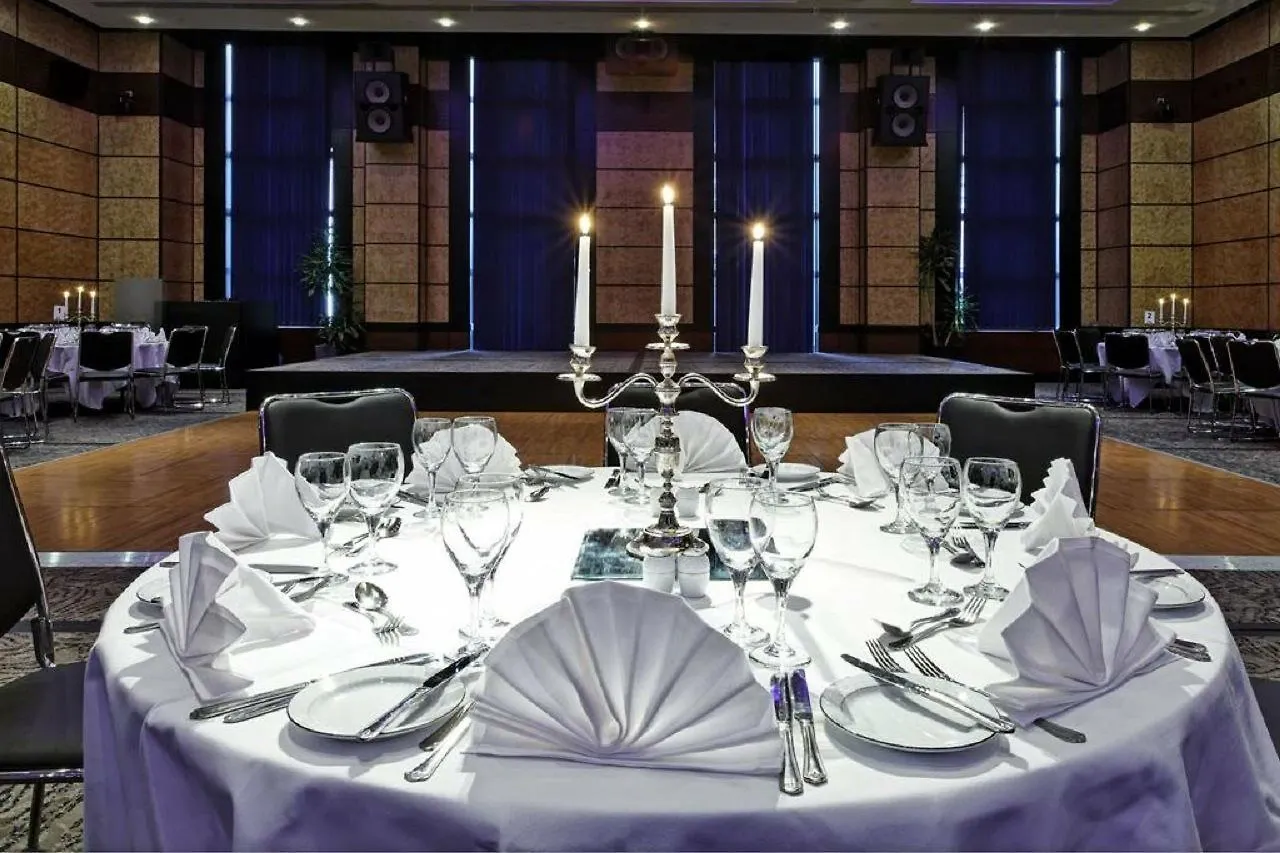 Leonardo Royal Hotel London City - Tower Of London